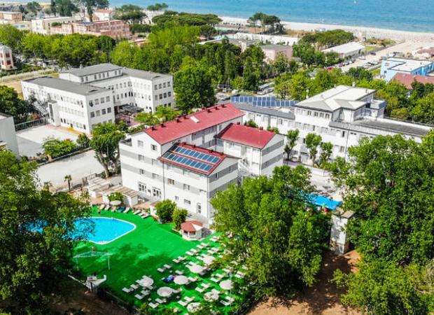 colorfamilyhotelbellaria it home 005